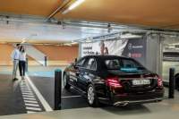 Bosch a Daimler předvádějí parkování bez řidiče v reálných podmínkách Bosch a Daimler předvádějí parkování bez řidiče v reálných podmínkách